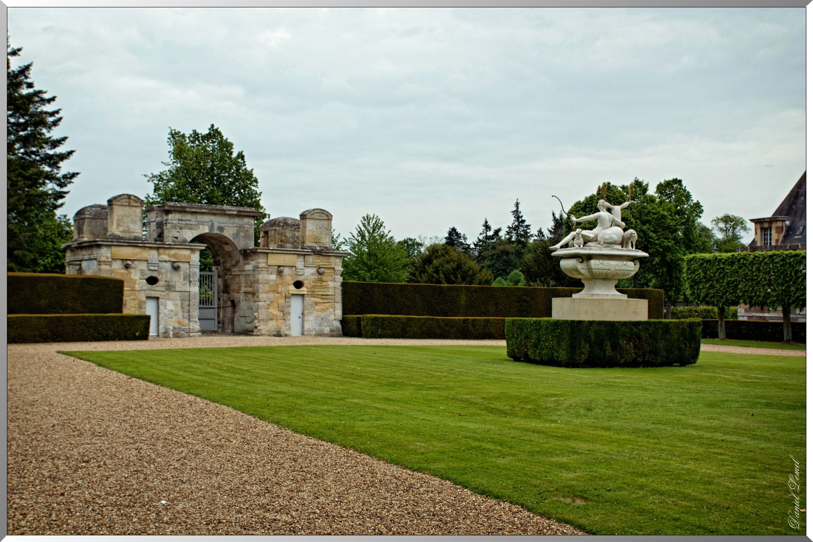 La porte Charles le Mauvais-Fontaine de Diane