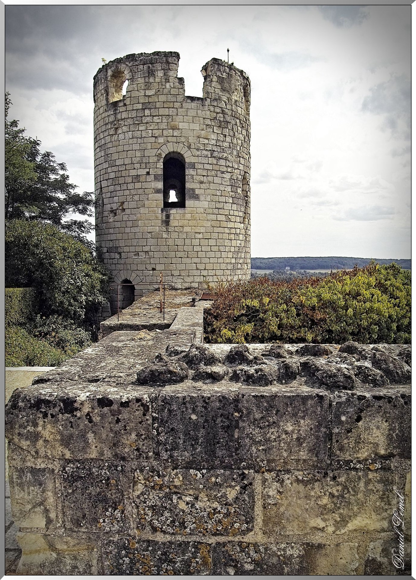 Tour du moulin de la forteresse de Chinon