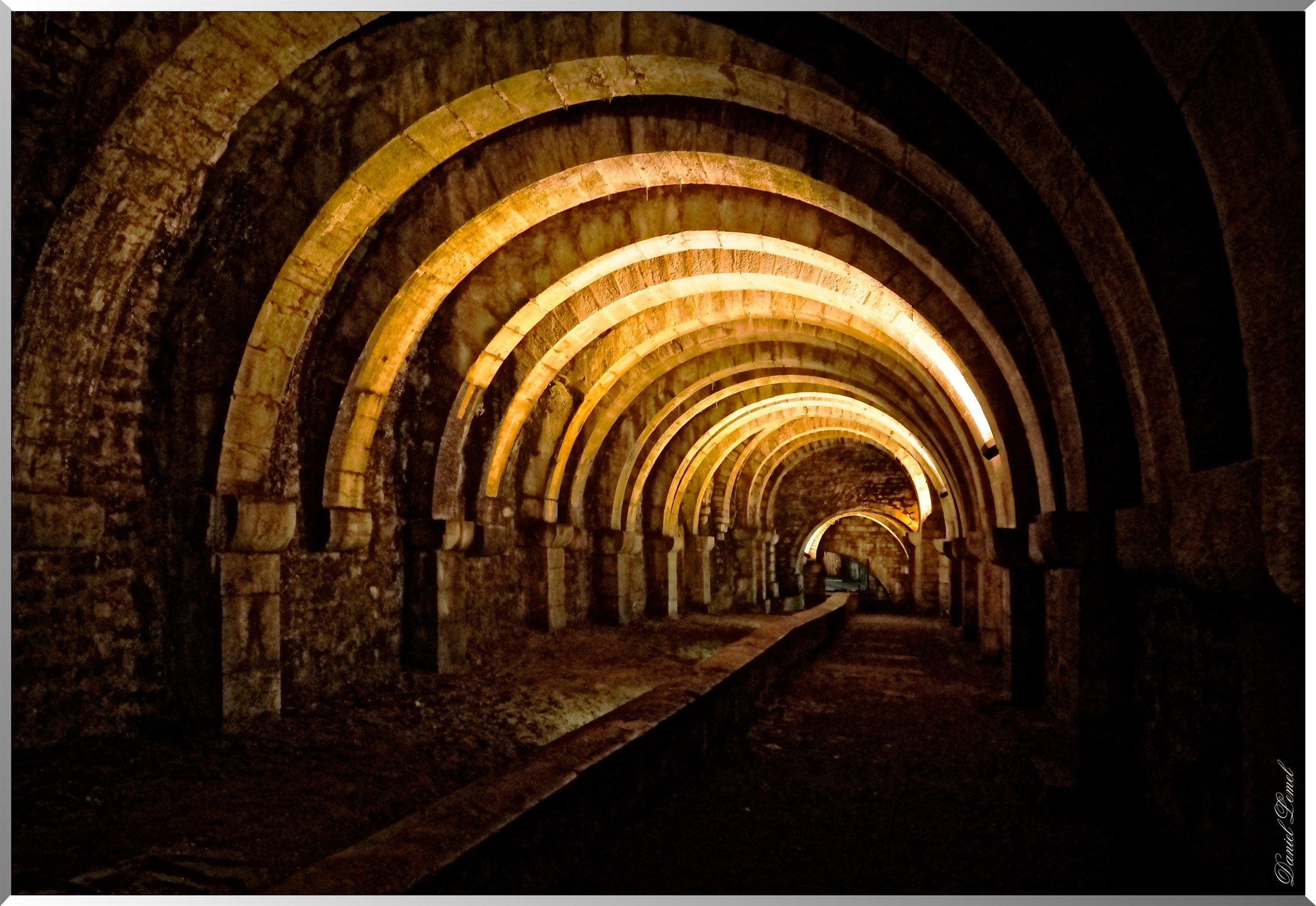 Galeries sous-terraines monumentales