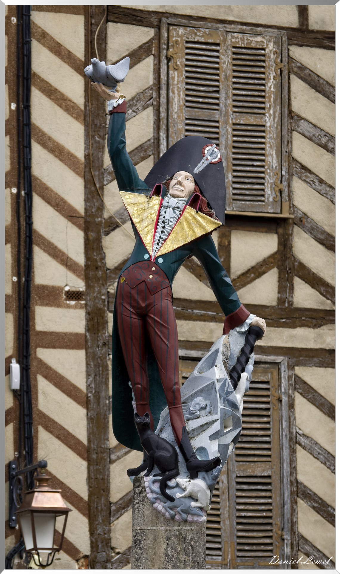 Statue de Cadet Rousselle