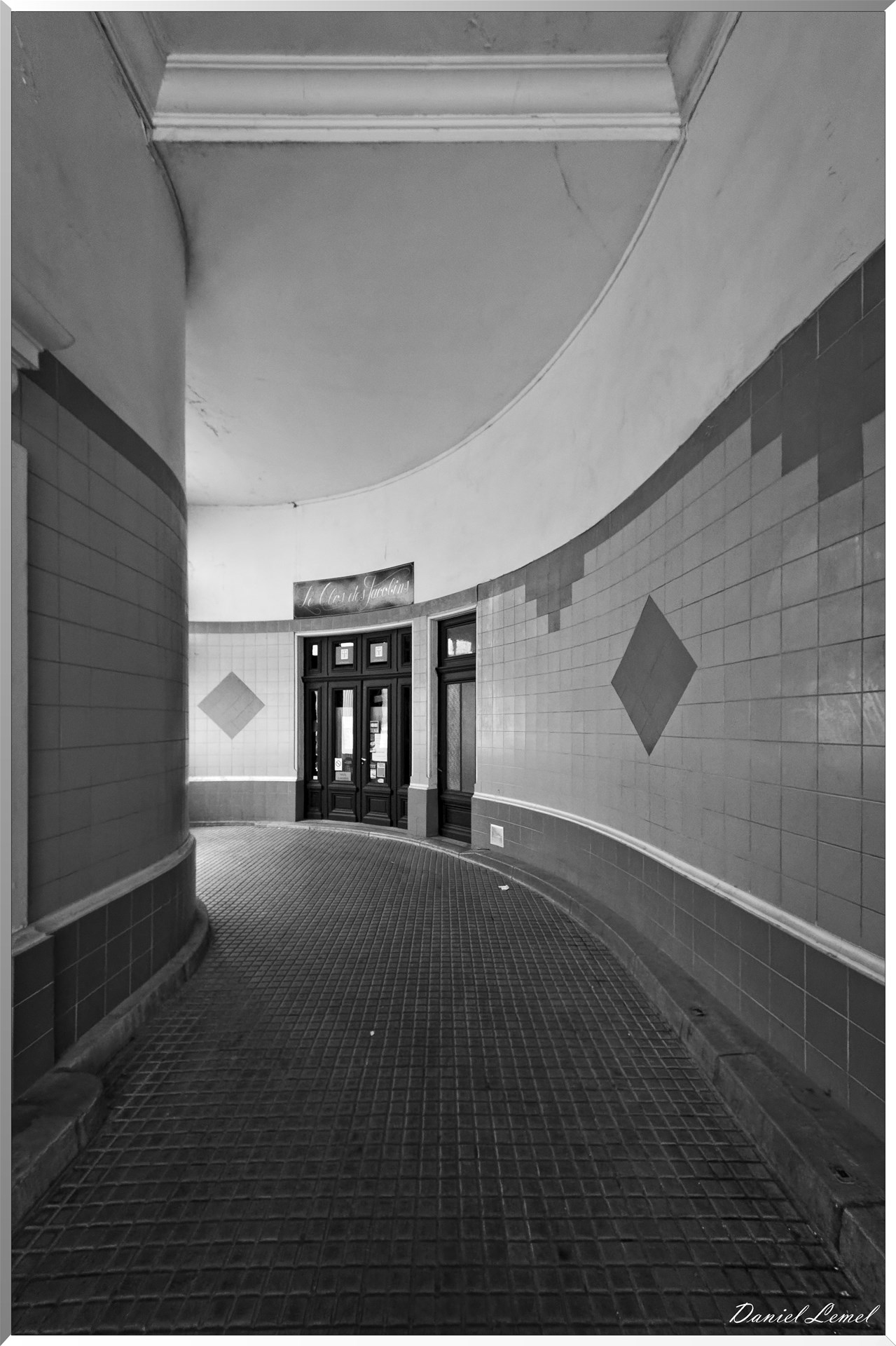 Rue couverte dans l'allée piétonne