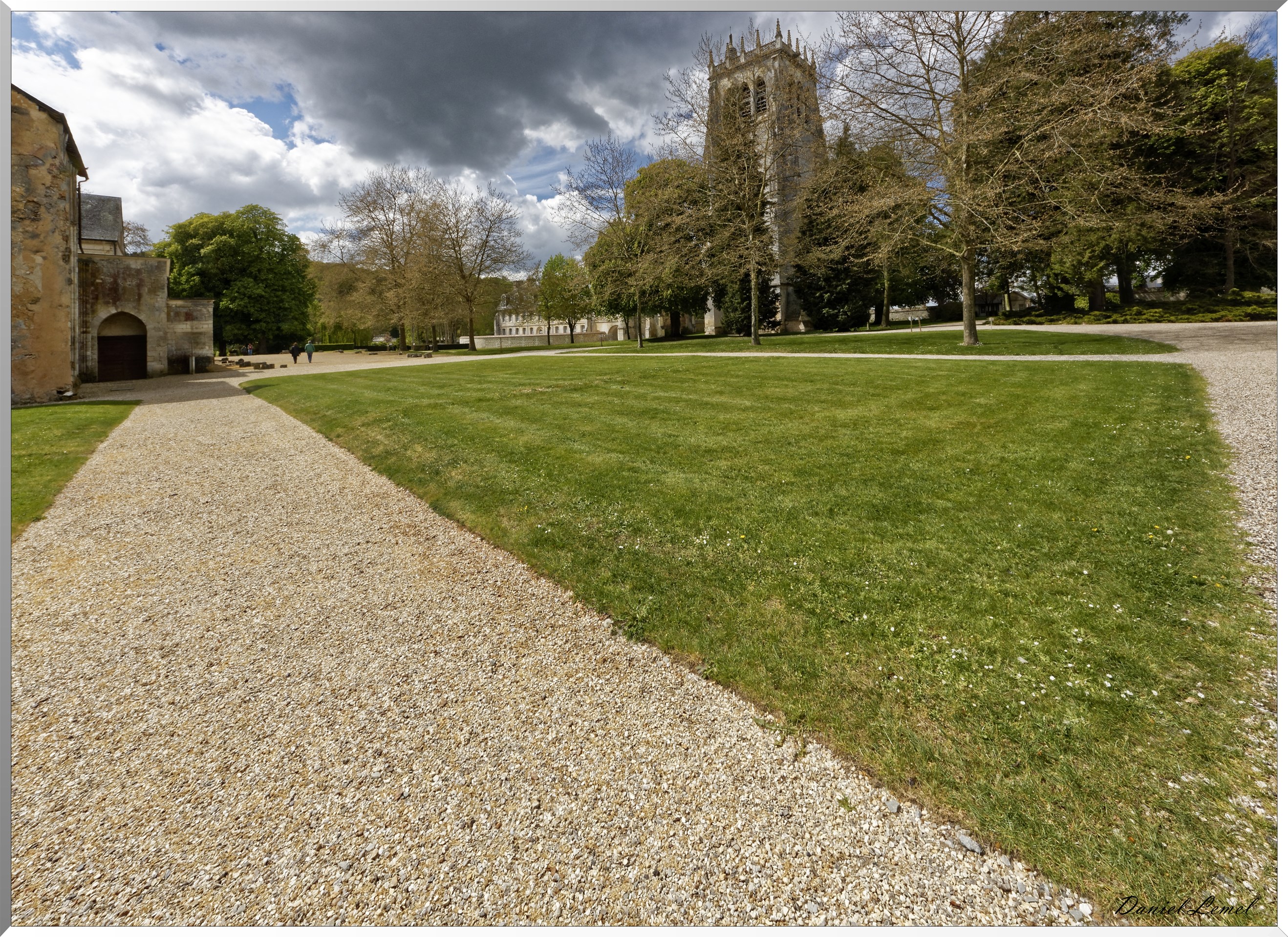 Abbaye Notre Dame du Bec Hellouin