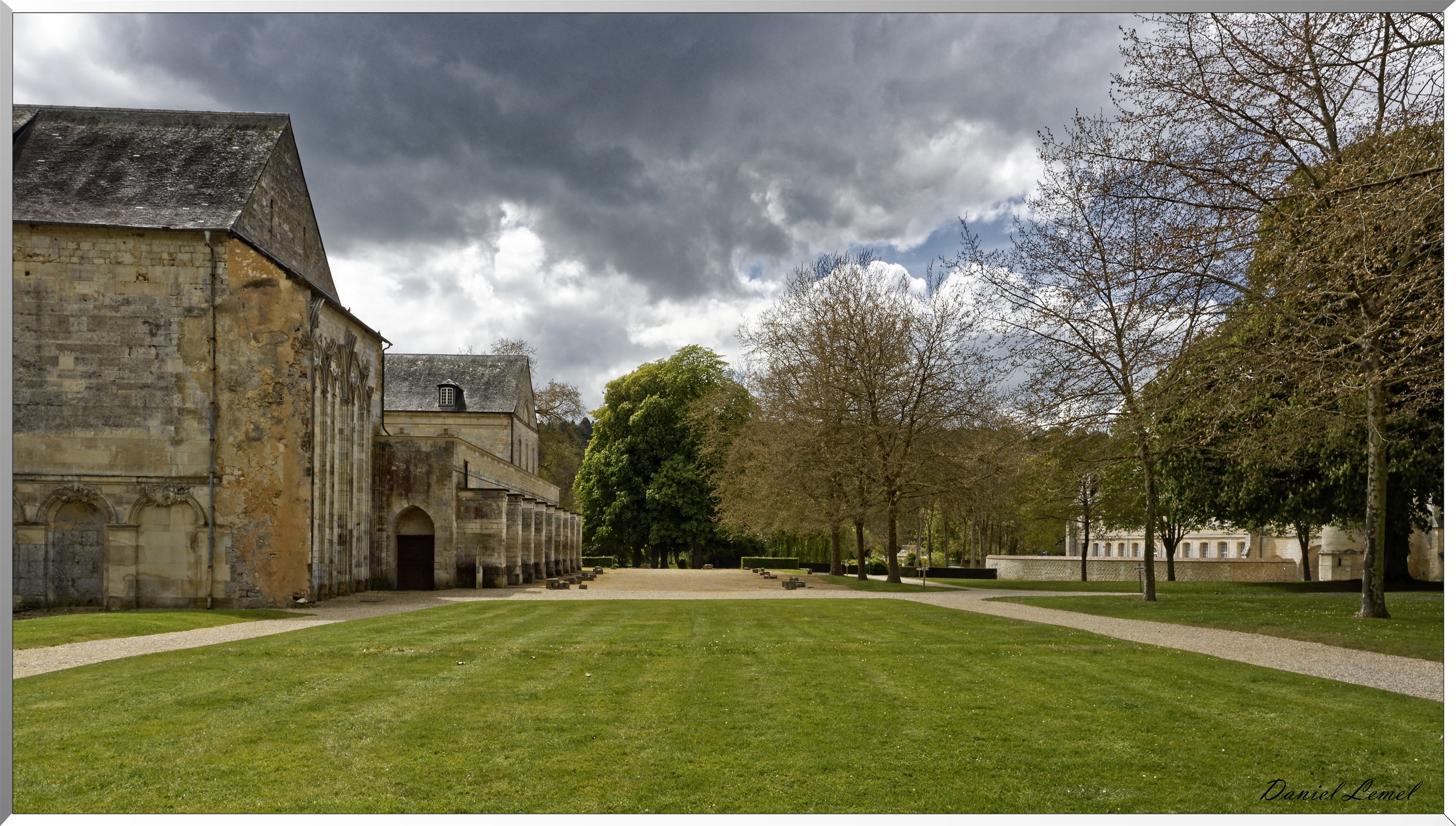 Abbaye Notre Dame du Bec Hellouin
