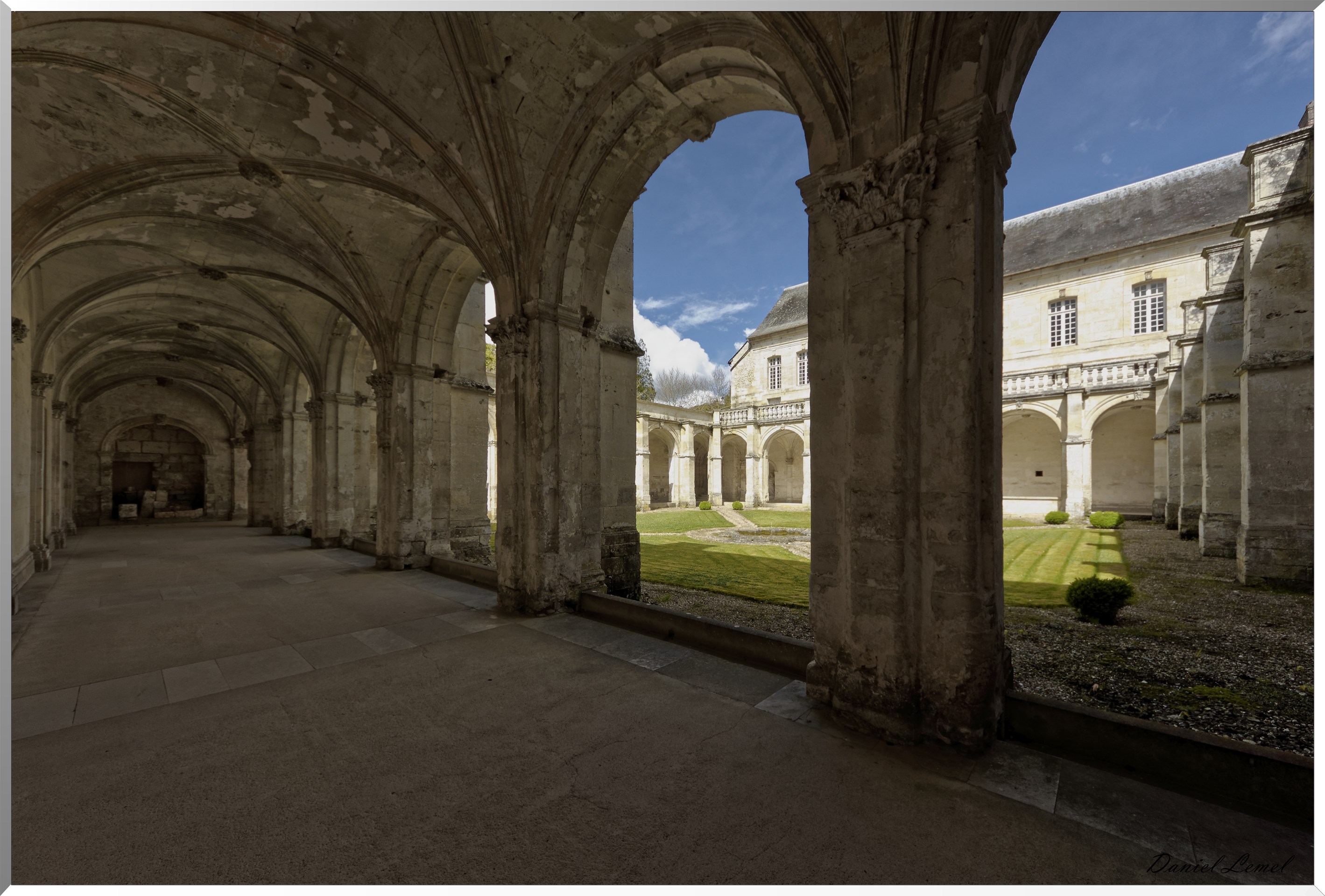 Abbaye Notre Dame du Bec Hellouin