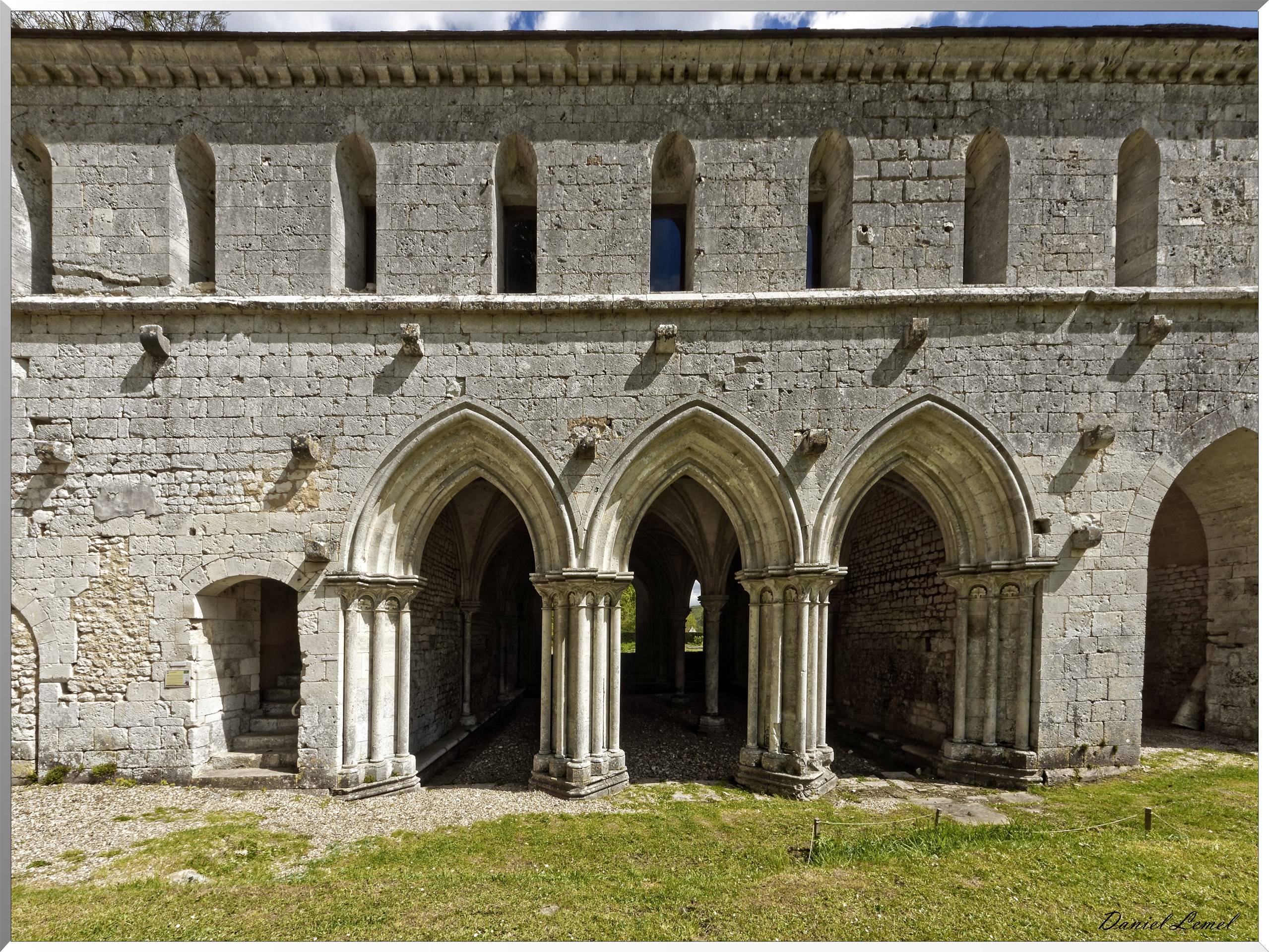 Abbaye de Fontaine Guérard