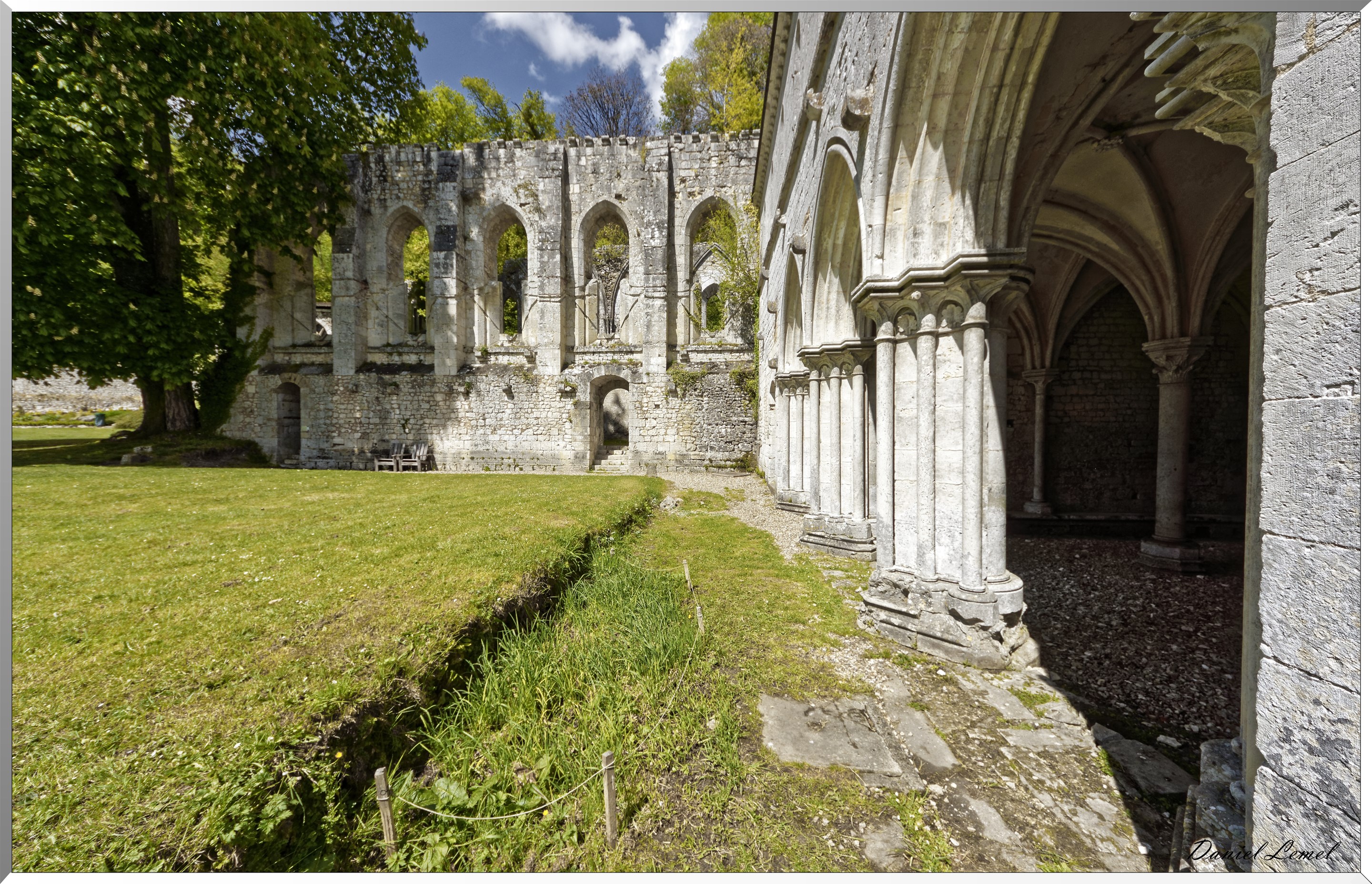 Abbaye de Fontaine Guérard