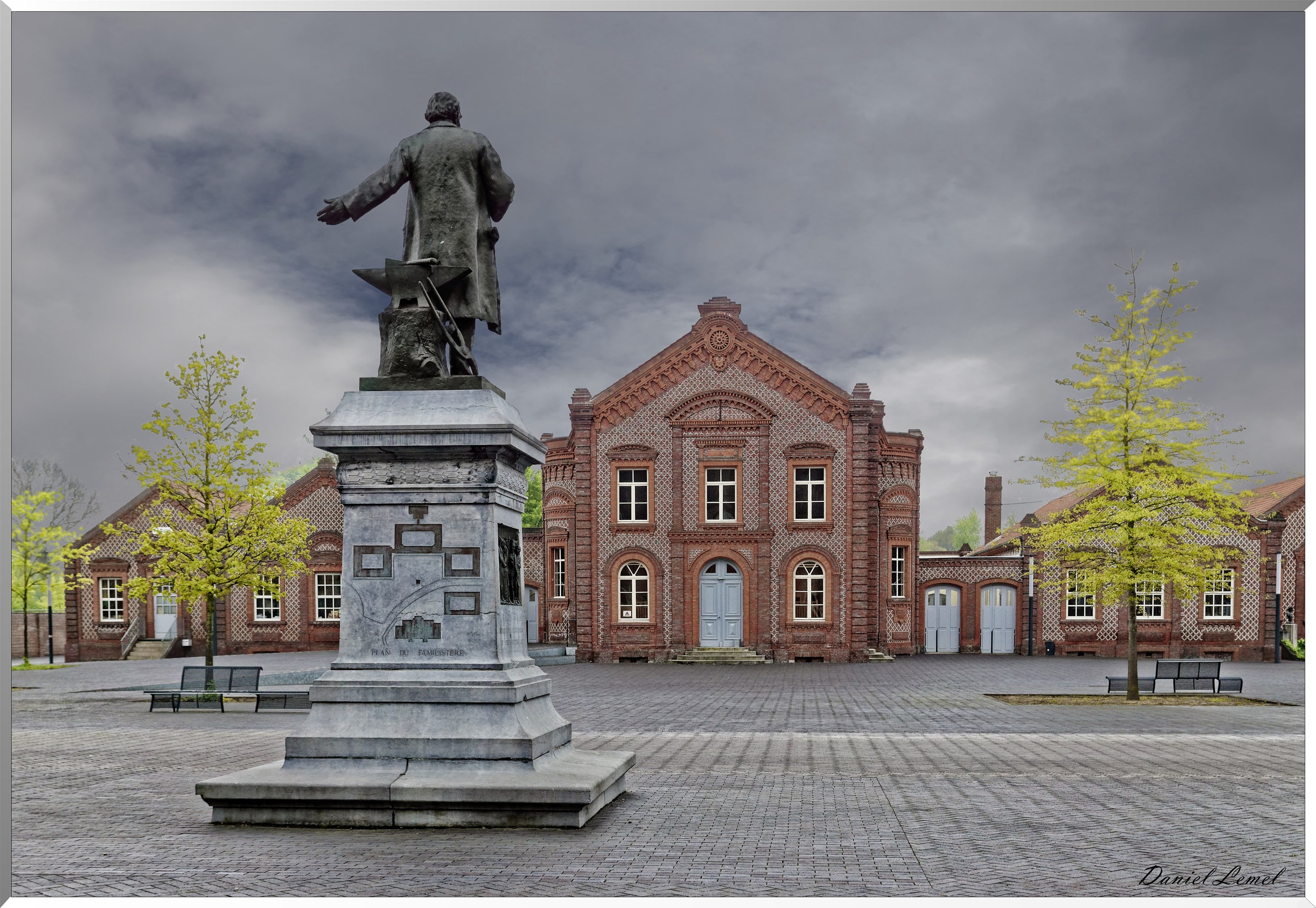 Le familistère et le château de Guise