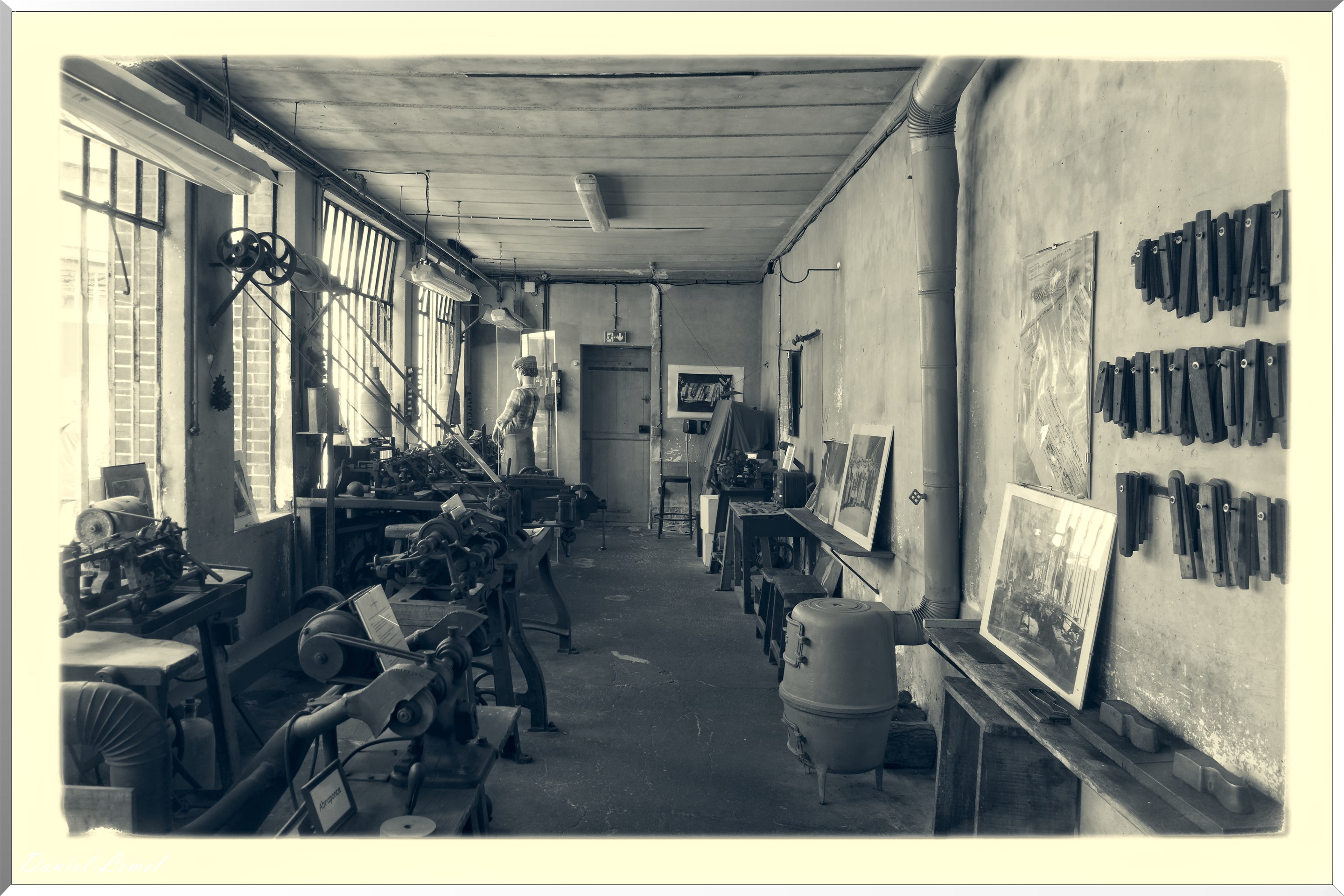 Musée des peignes et parures