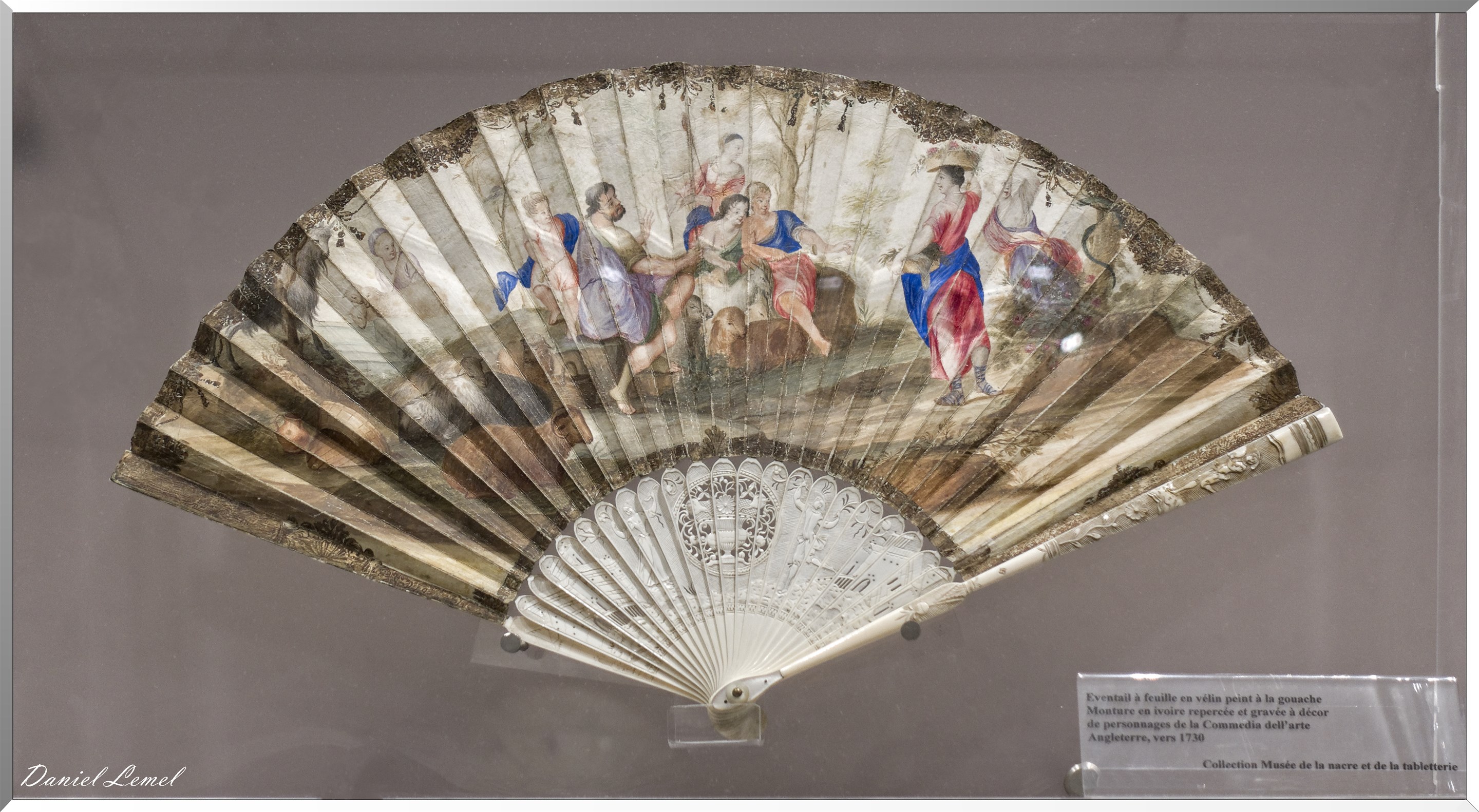 Méru - Musée de la Nacre et de la Tabletterie