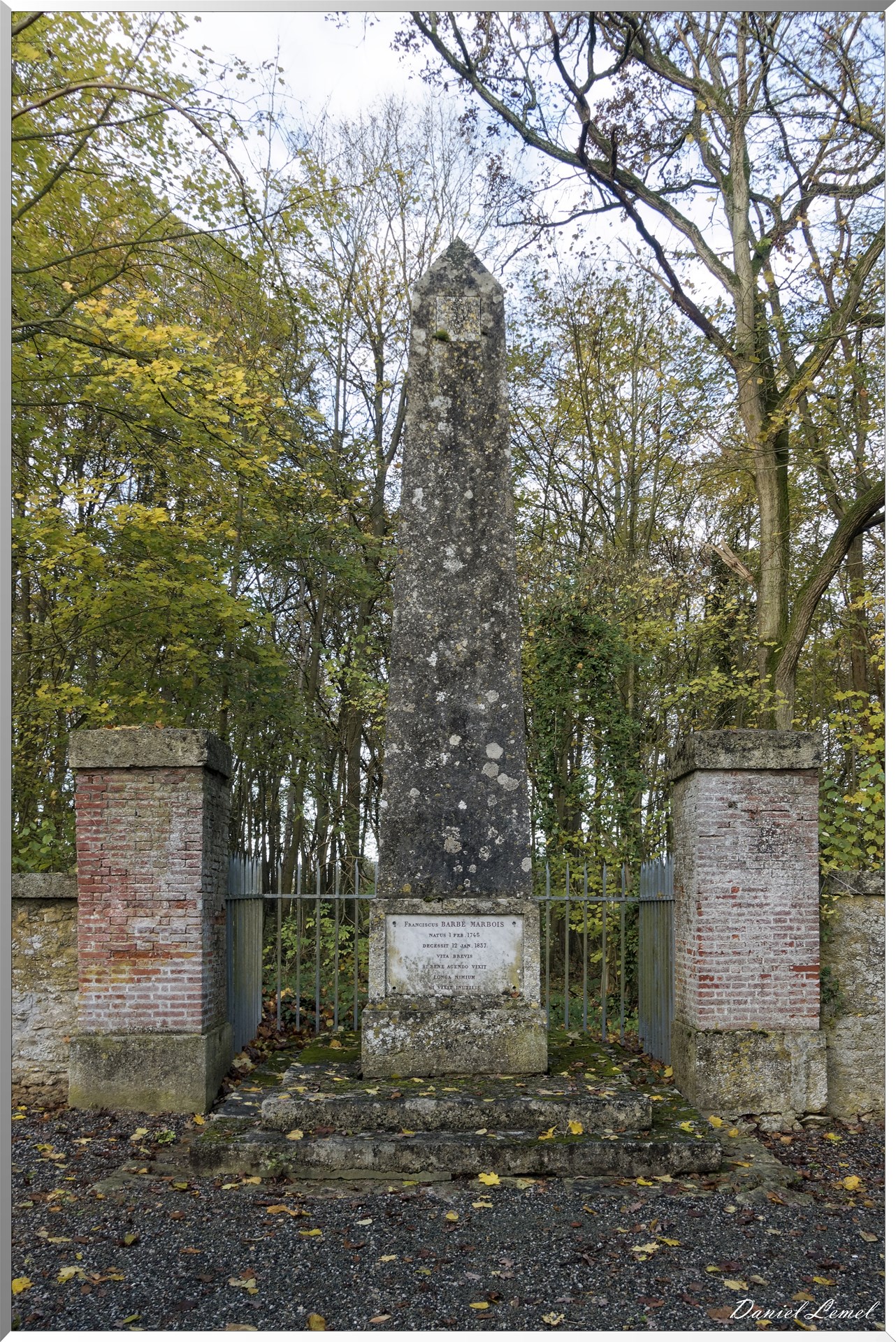 Noyers