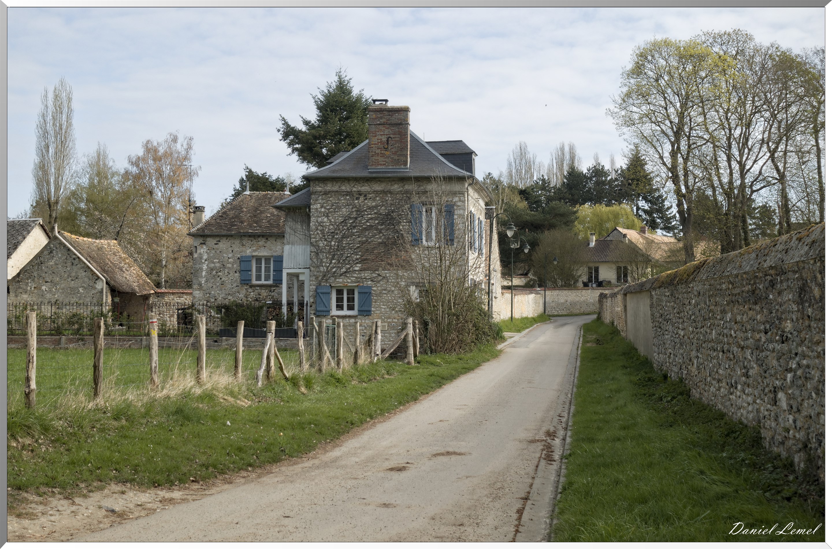 Pressagny l'Orgueilleux