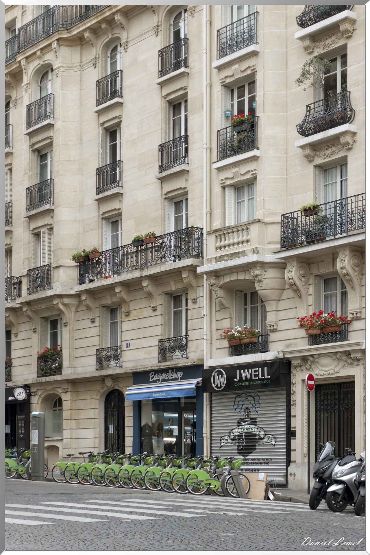 Façade d'immeubles Haussmanniens
