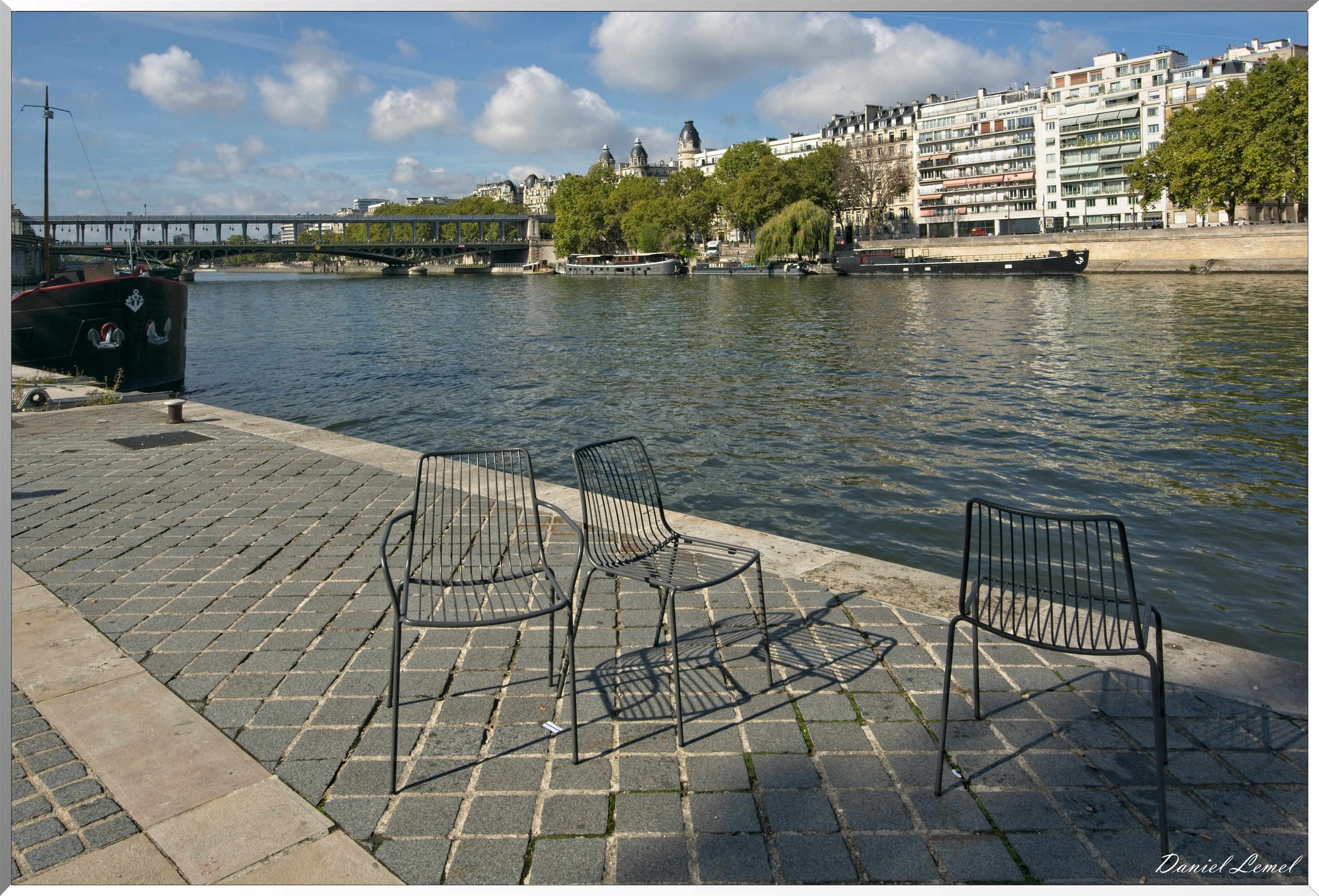 Pont de Bir Hakeim - Chaises