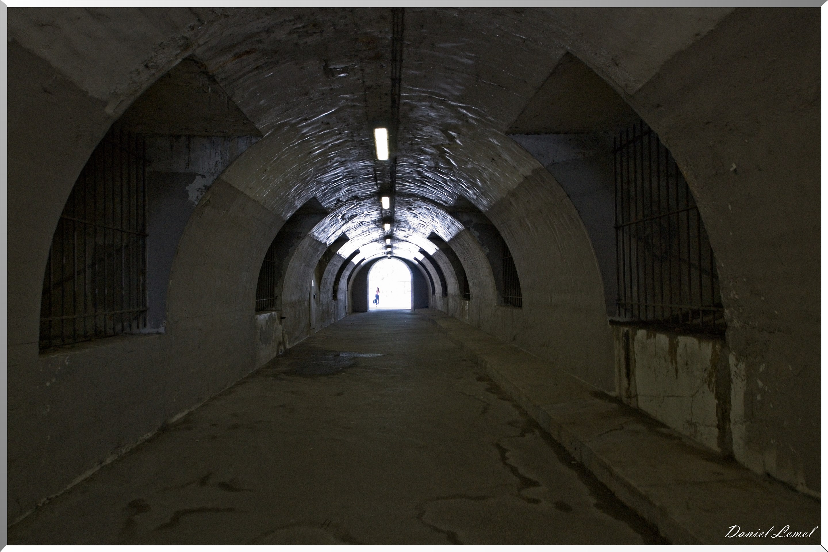 Sous le pont du Carrousel
