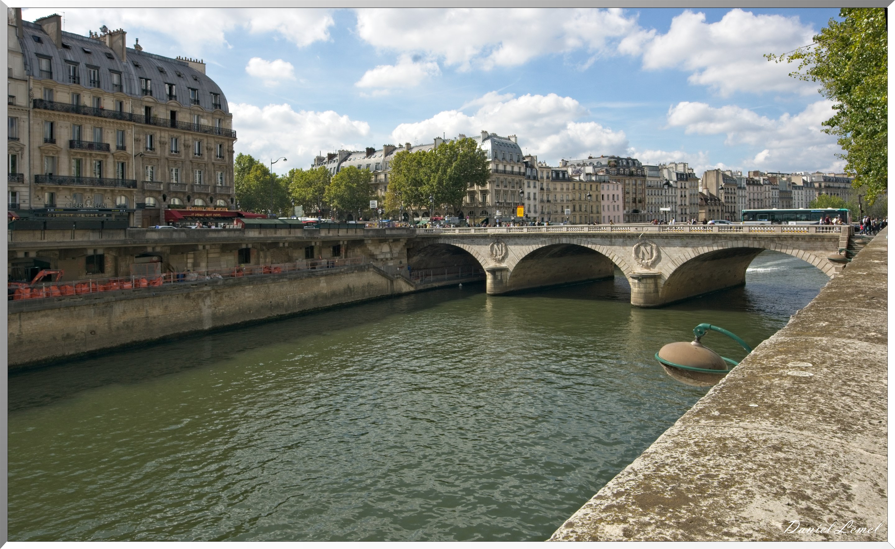 Le pont Saint Michel