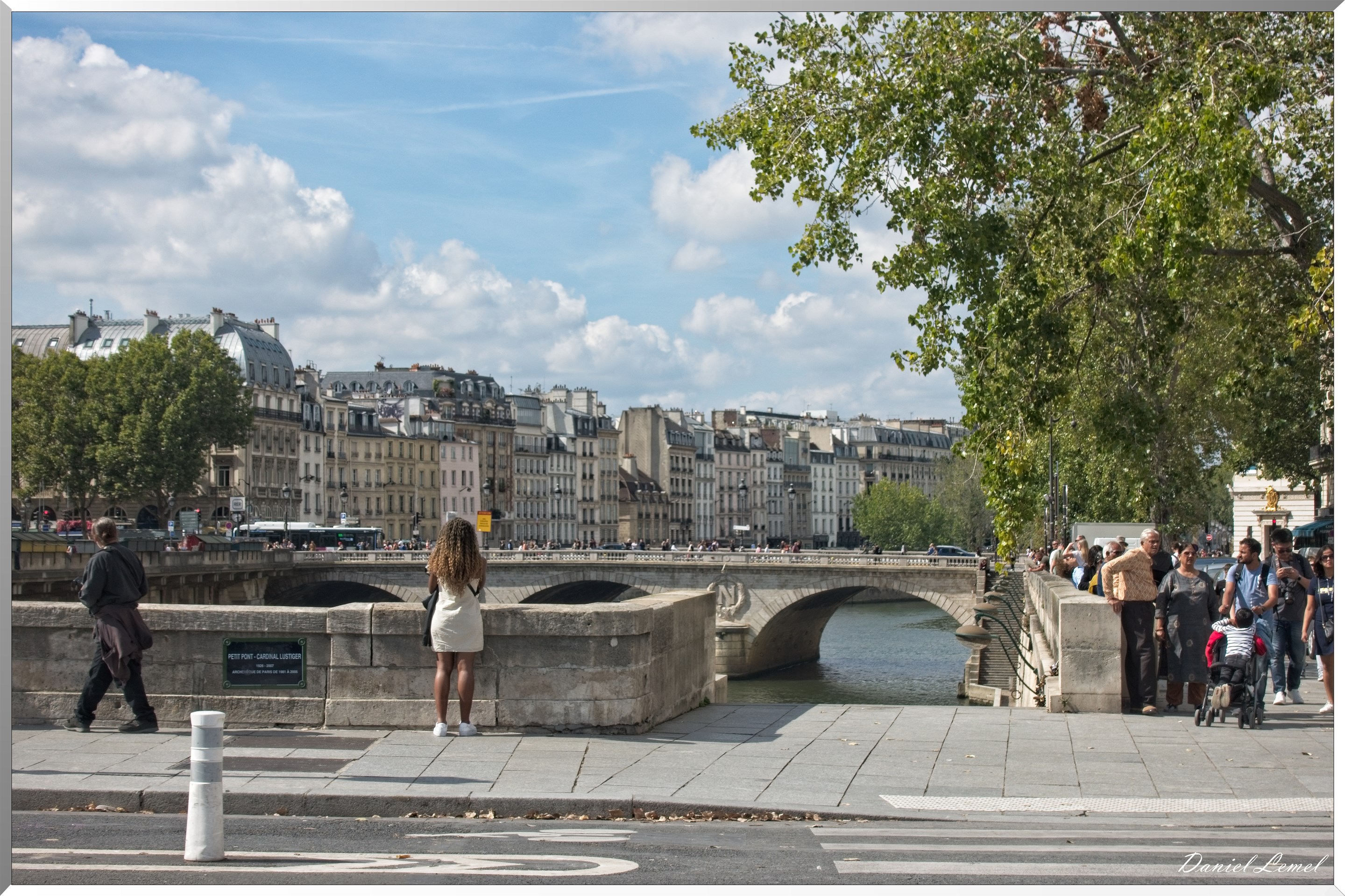 Le pont Saint Michel vue du  Petit Pont - Cardinal Lustiger