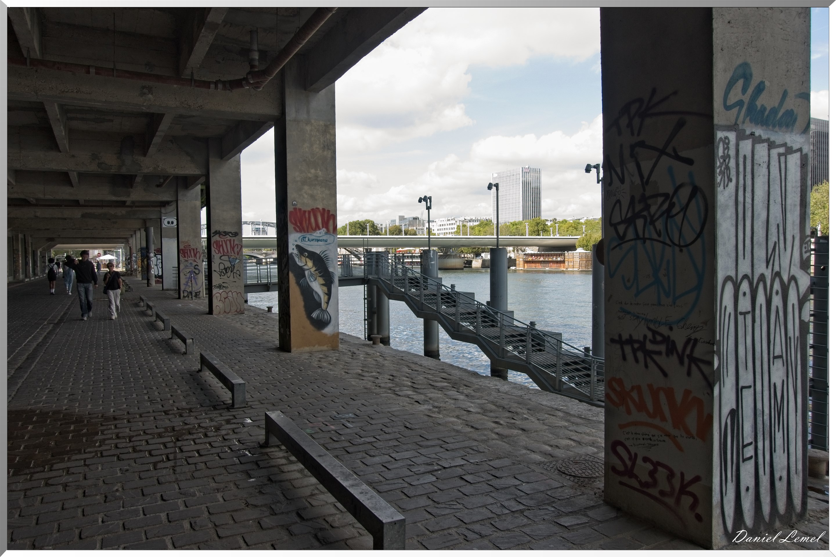 Le pont Charles de Gaulle