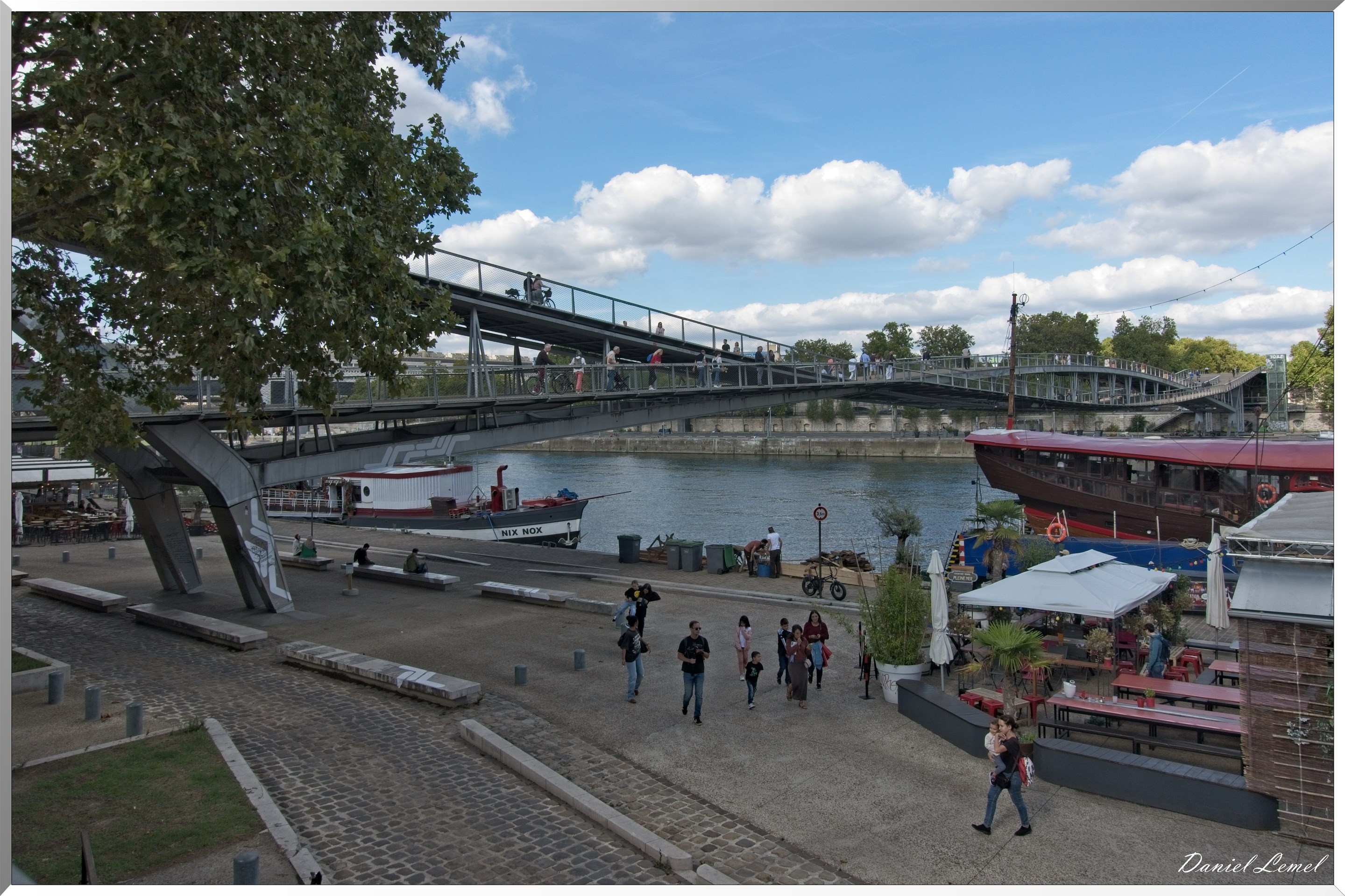 La passerelle Simone de Beauvoir
