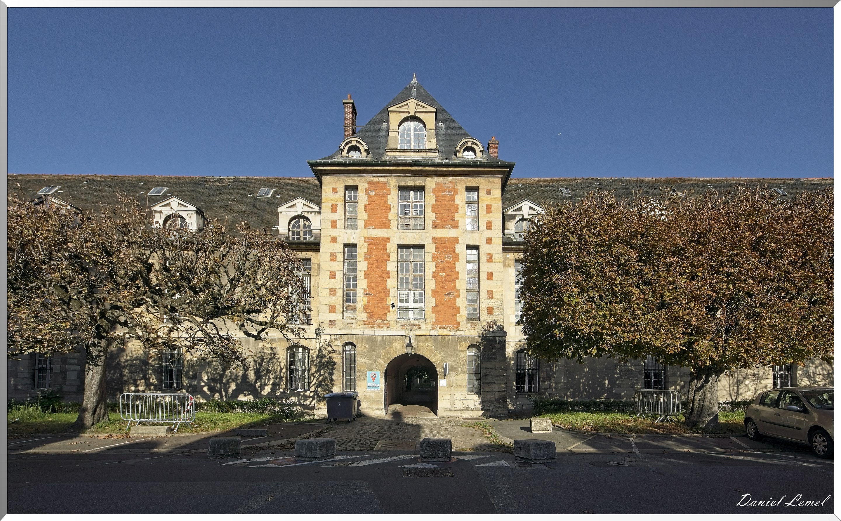 Hôpital  Saint-Louis