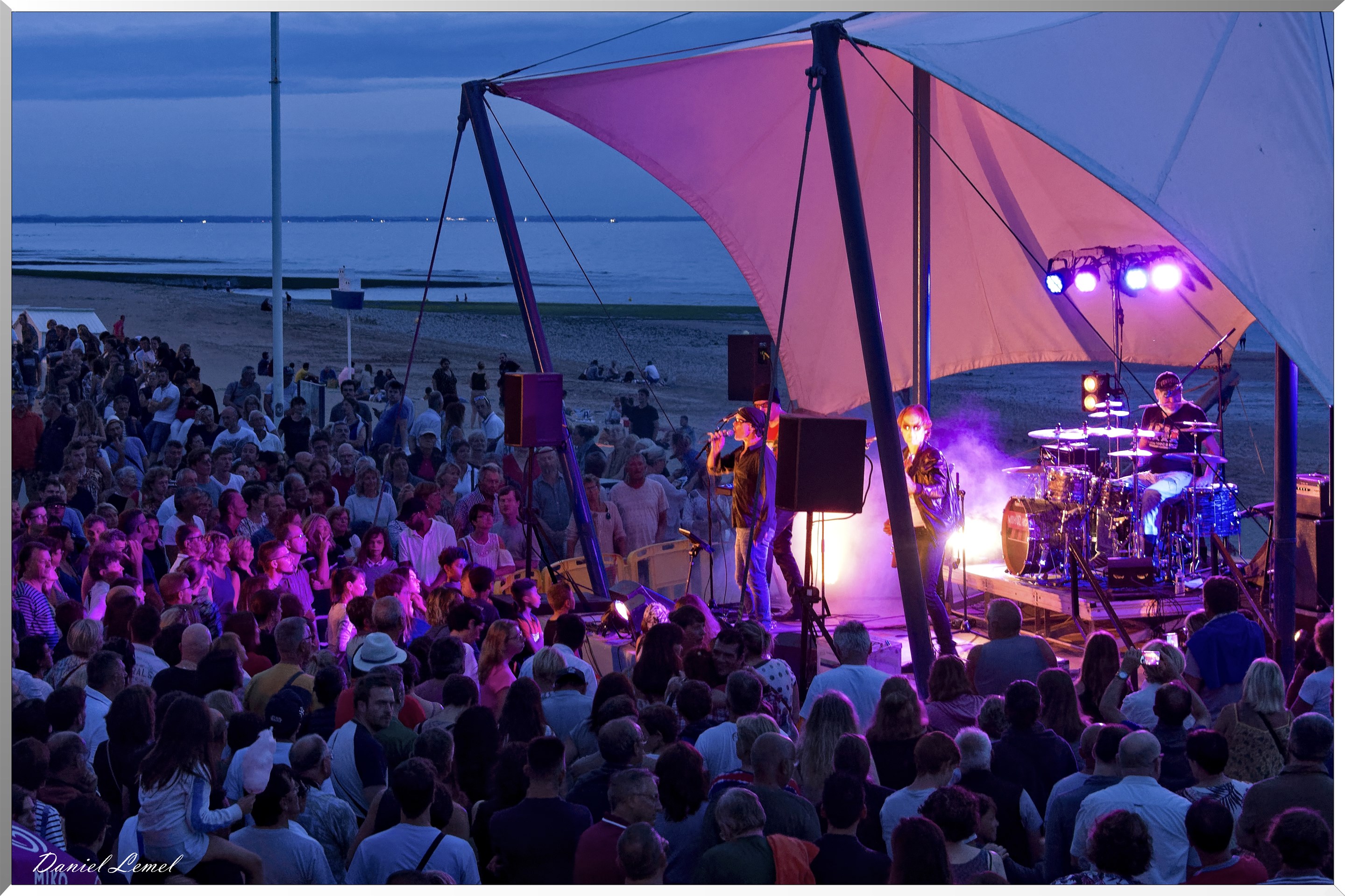 Concert - 'With-U2'  à Villers-sur-Mer