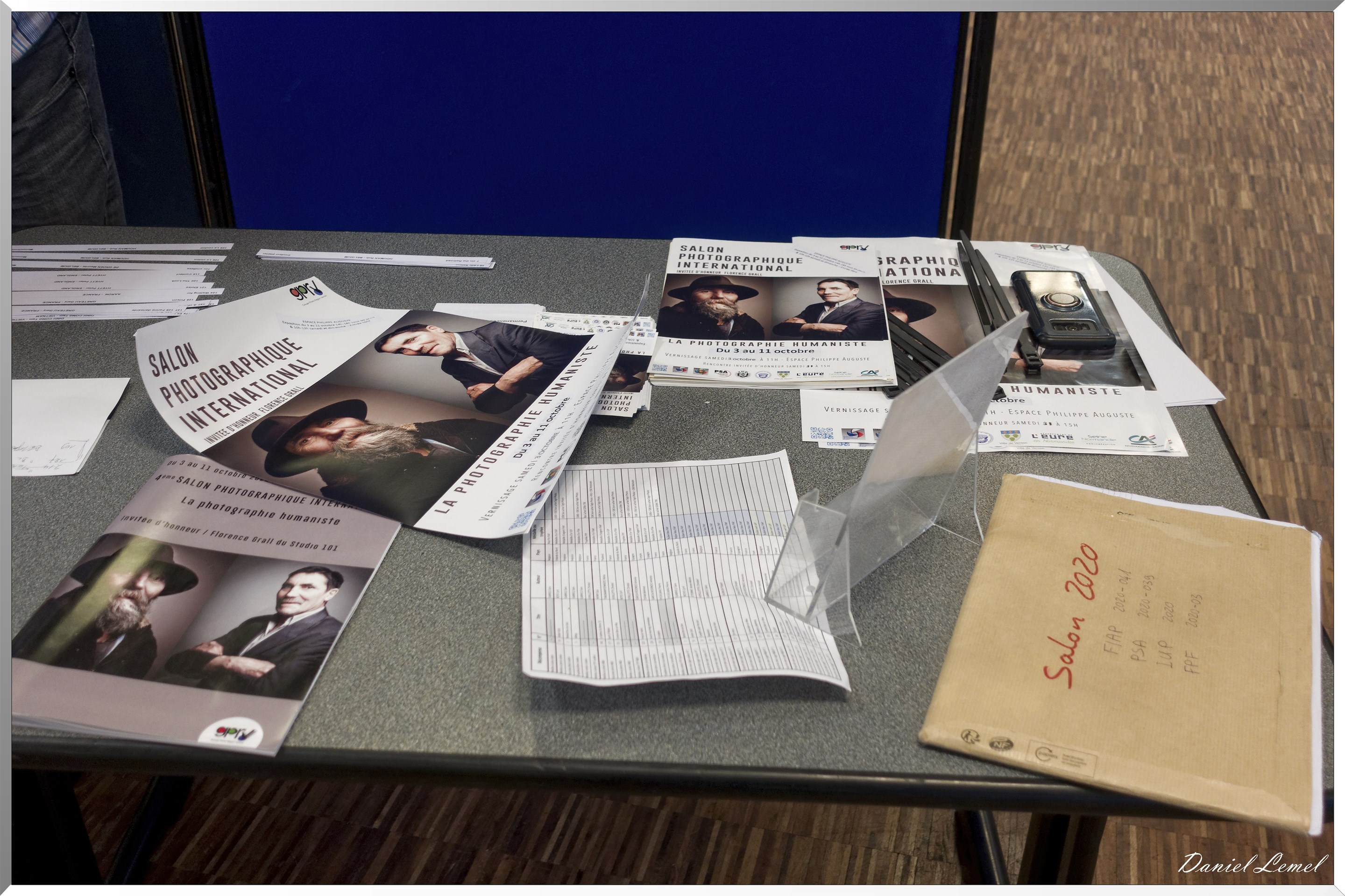 Fiches et catalogue du salon