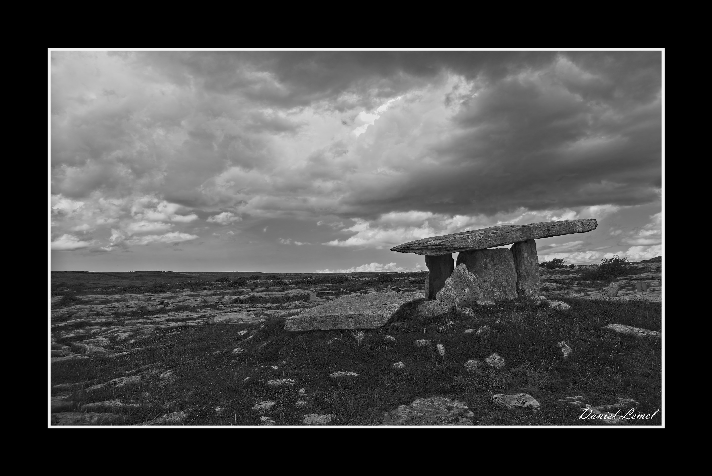 Dolmen de Poulnabrone