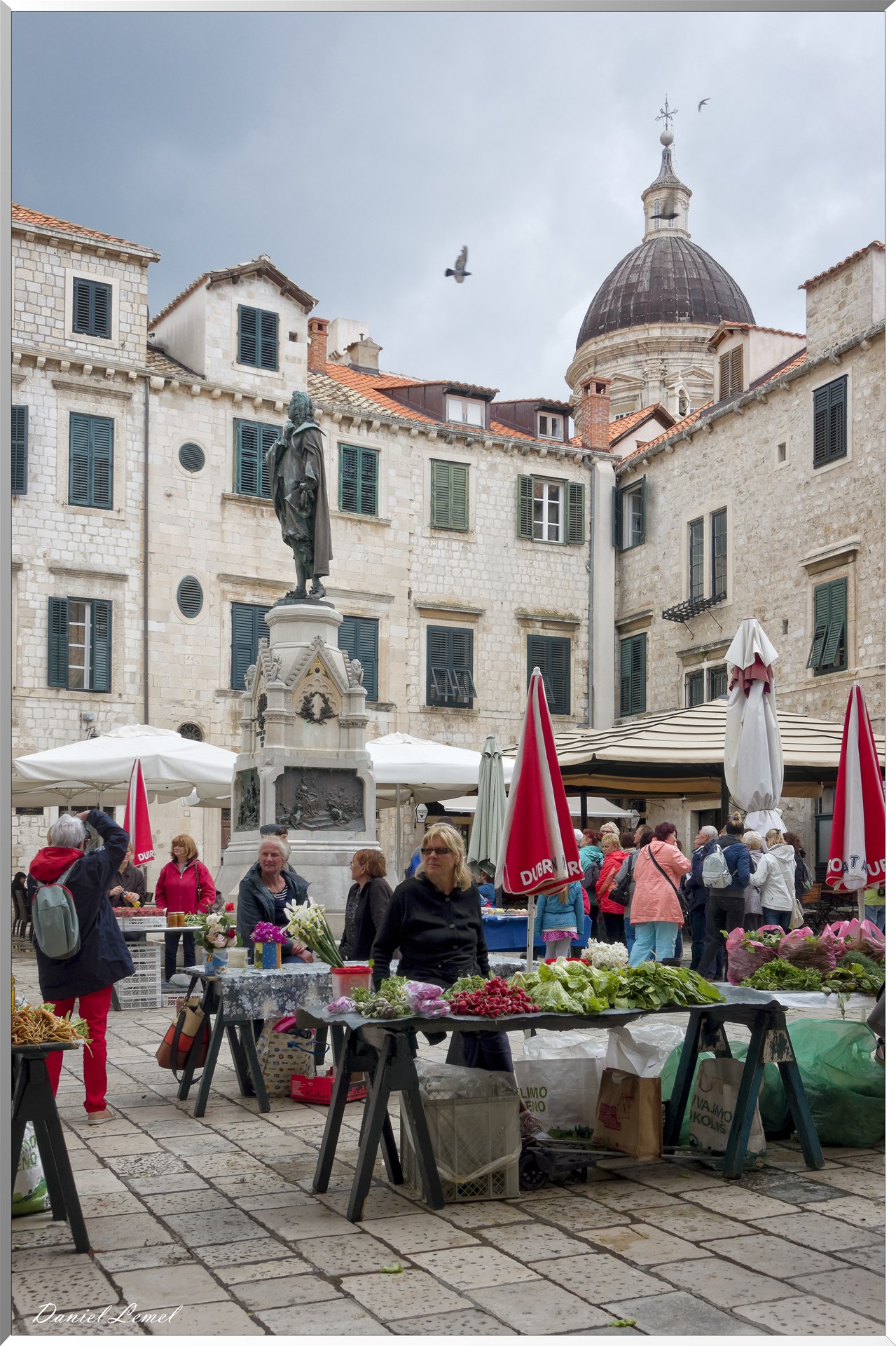 Place du marché - Statue de Ivan Gundulic