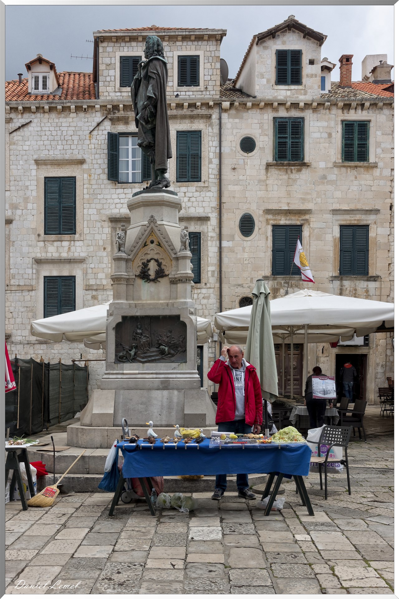 Place du marché - Statue de Ivan Gundulic