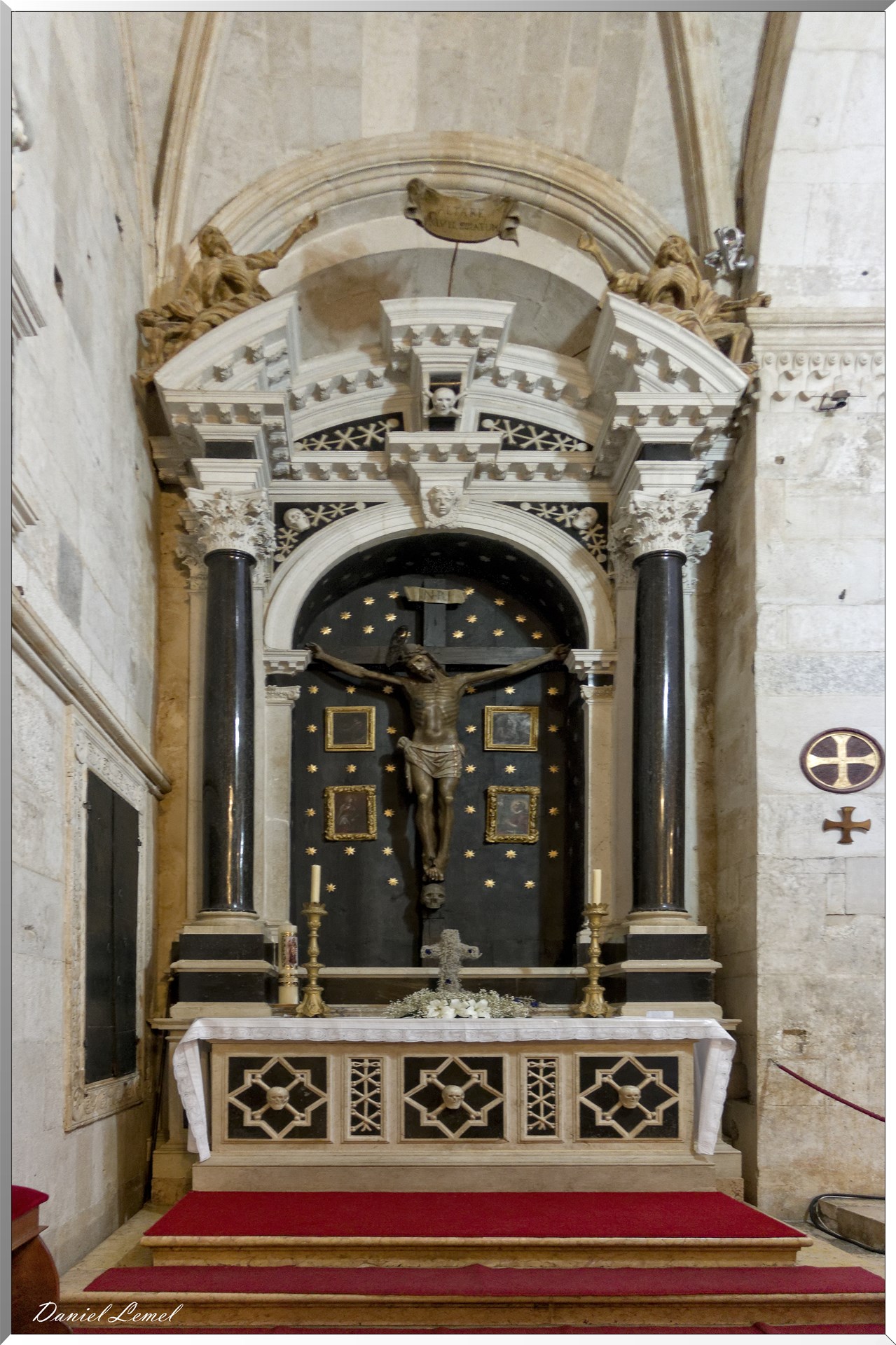 Cathédrale Saint-Laurent - Intérieur