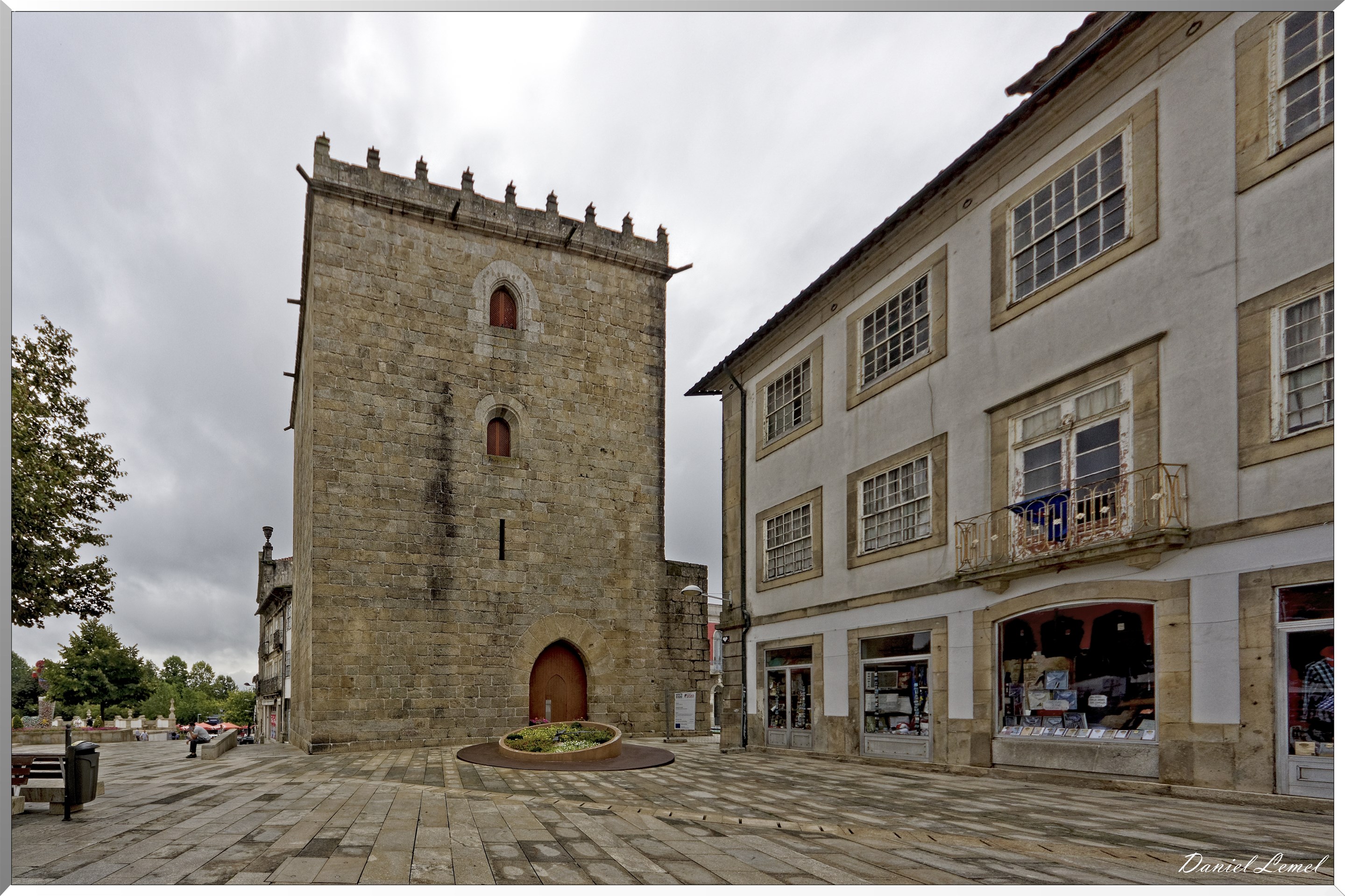  DSC0009 DxOW