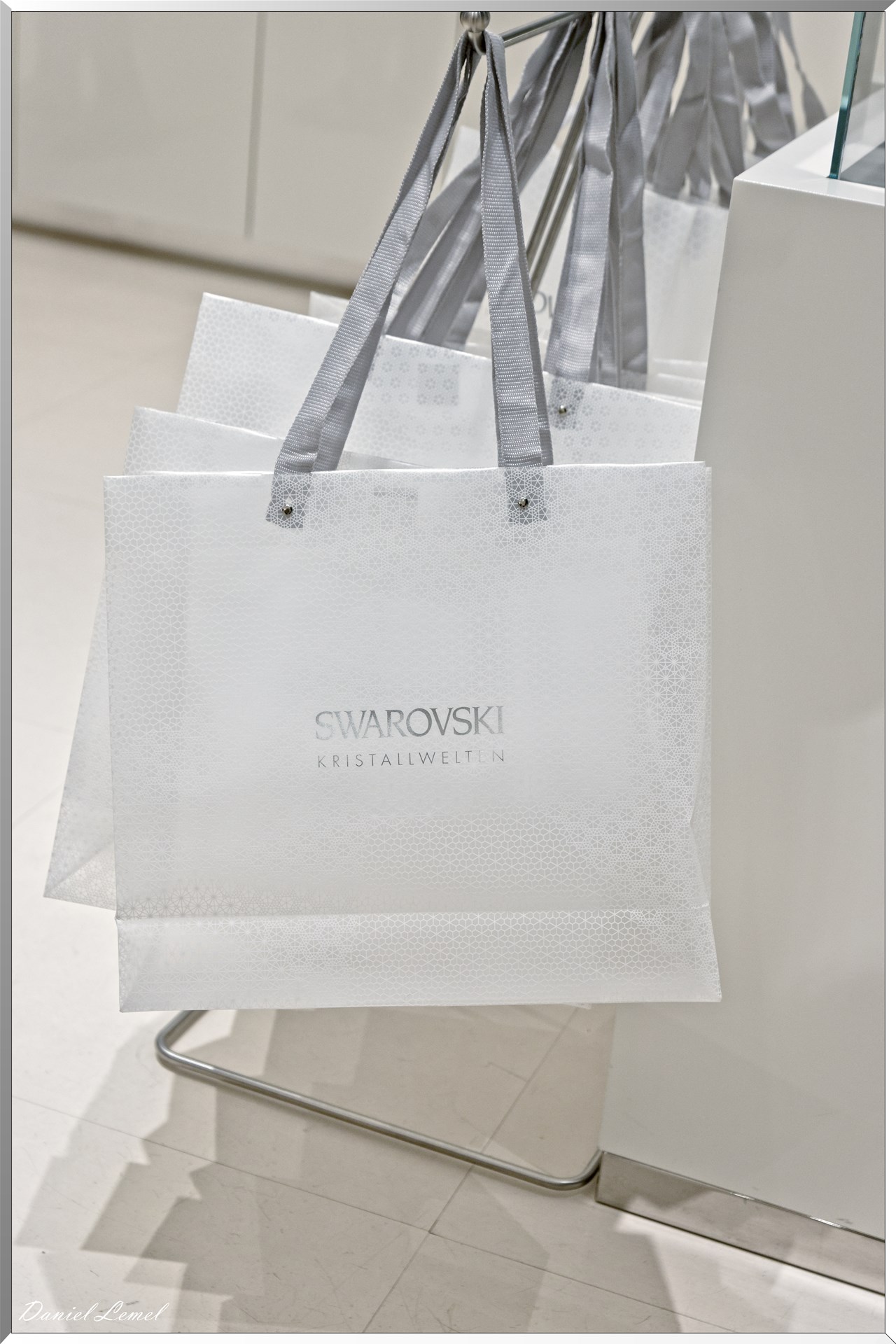 SWAROVSKI CRYSTAL WORLDS STORE