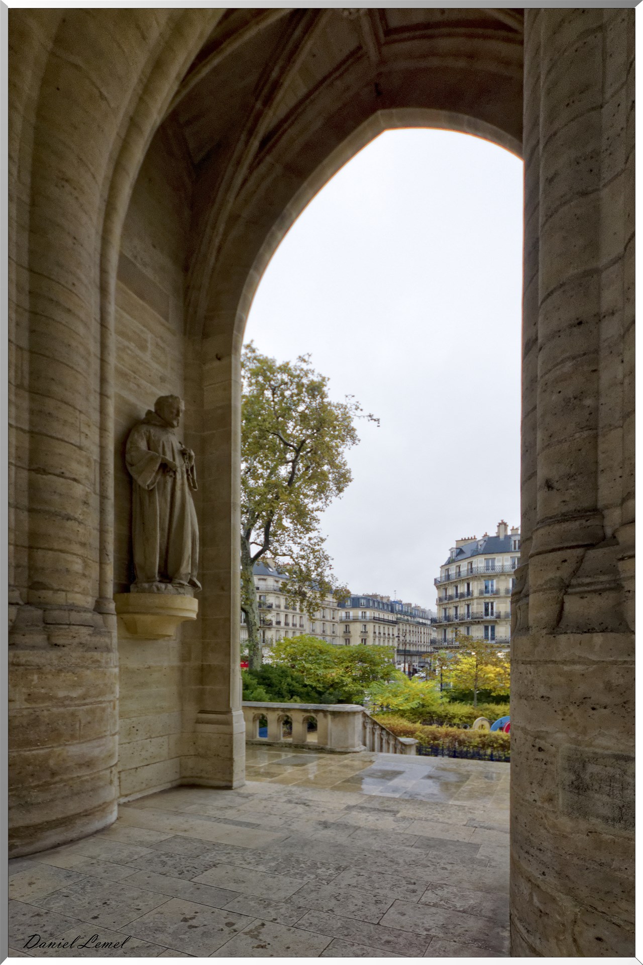  DSC0047 DxOW