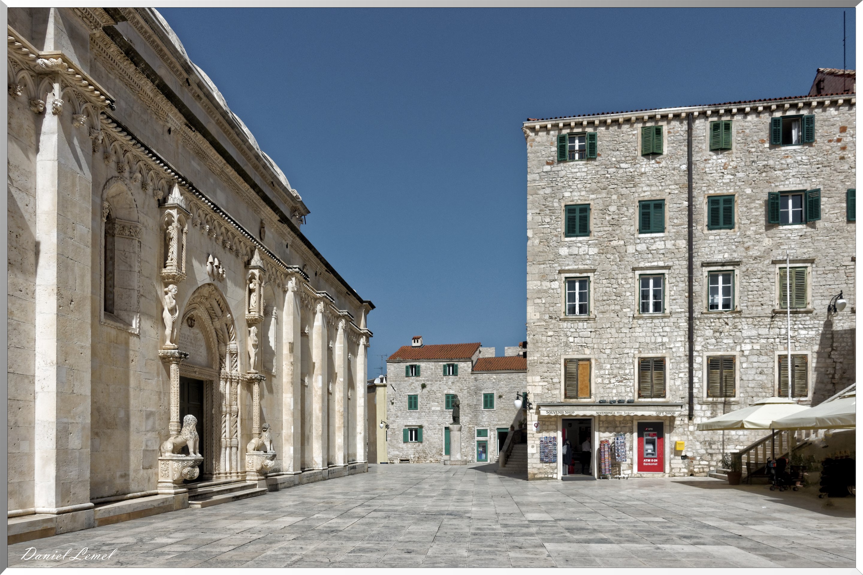 La place centrale